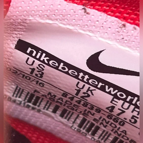 NIKE 844839-660 Kwazi Action Red Sneakers Shoes Size 13 Men High Tongue Mid Top